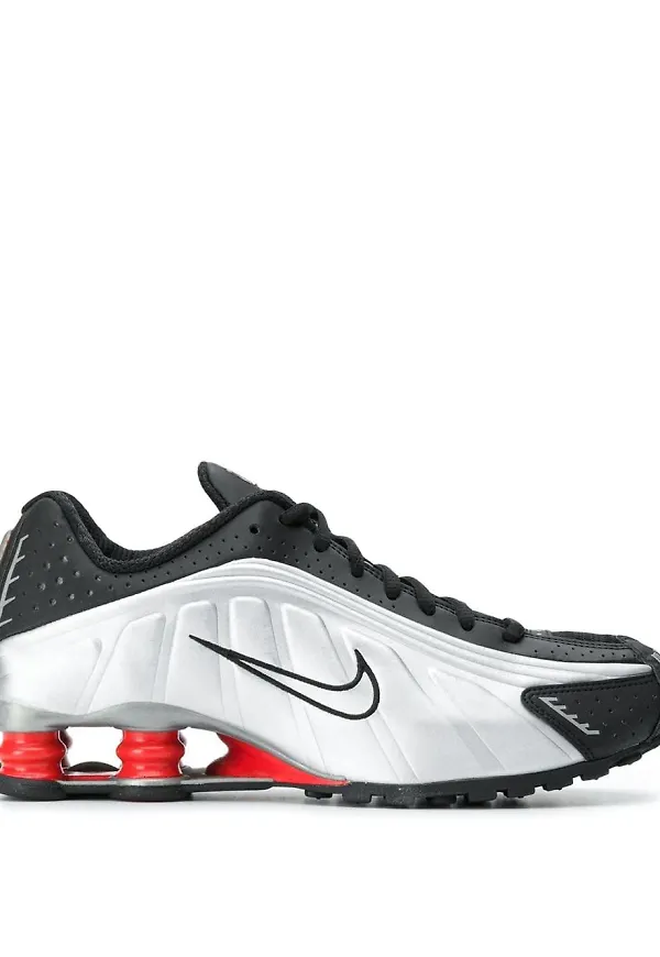 Nike Shox R4 träningsskor - Svart