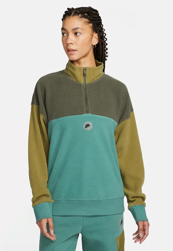 Nike Sportswear