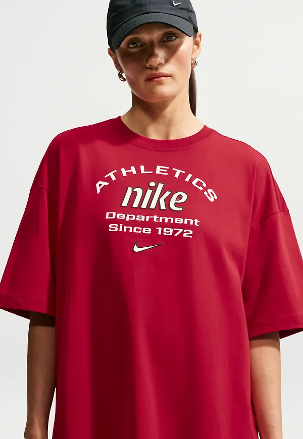Nike Sportswear