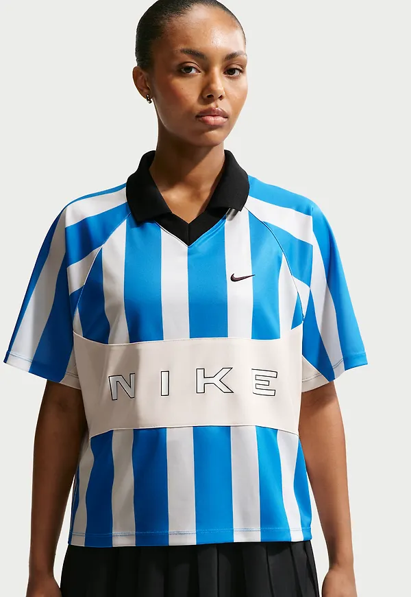 Nike Sportswear