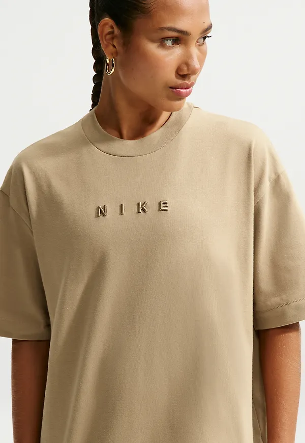 Nike Sportswear
