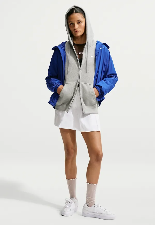 Nike Sportswear