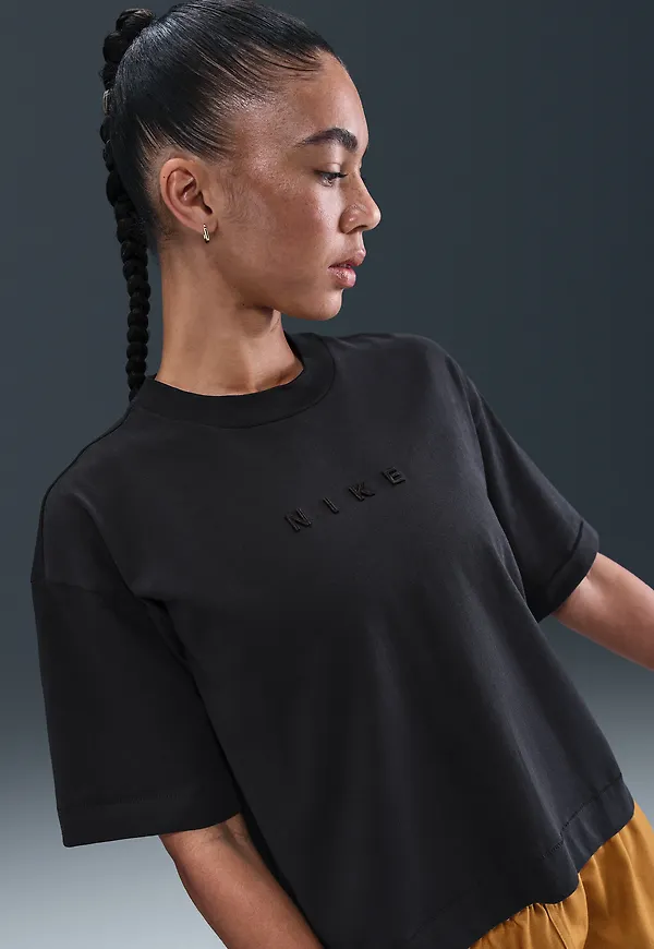 Nike Sportswear