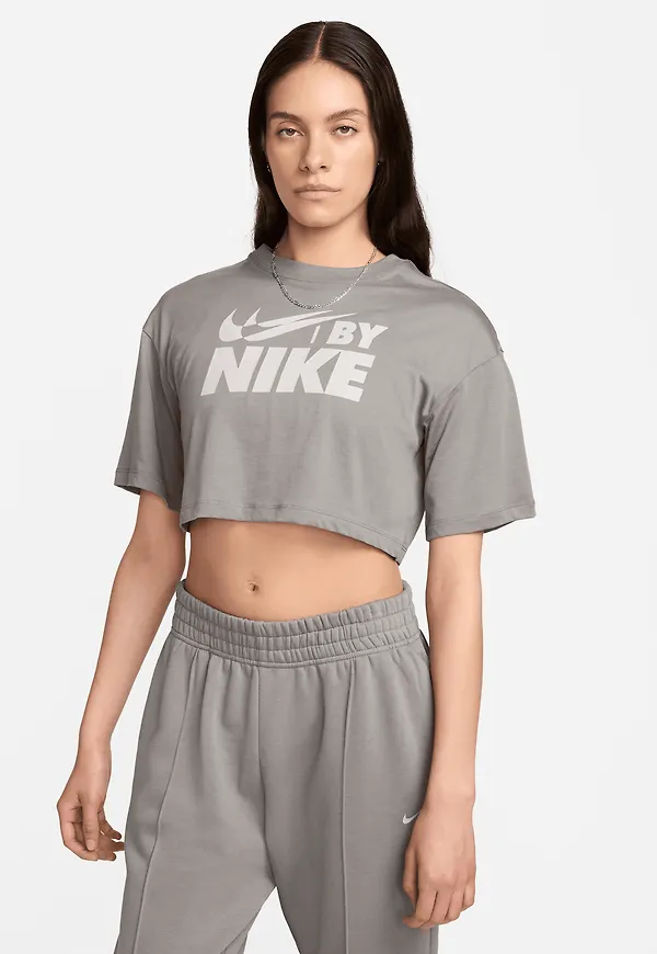 Nike Sportswear