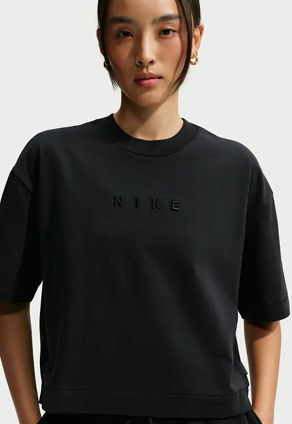 Nike Sportswear