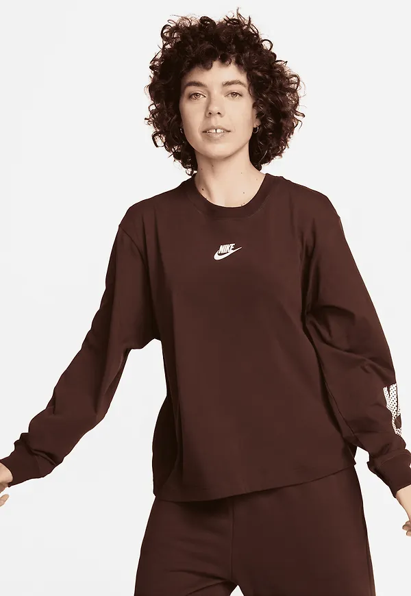 Nike Sportswear