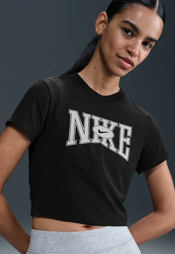 Nike Sportswear