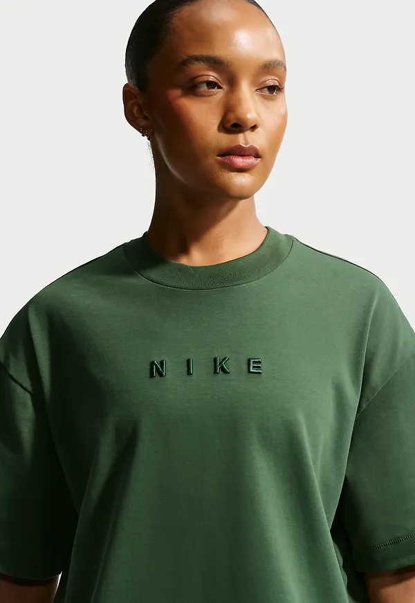 Nike Sportswear