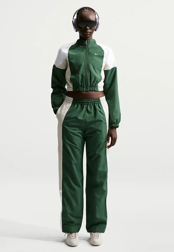 Nike Sportswear