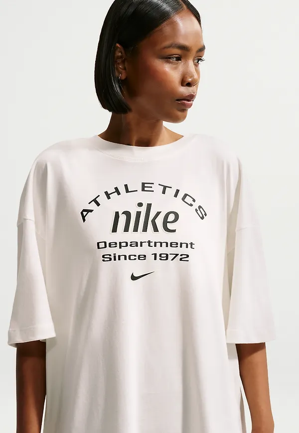 Nike Sportswear