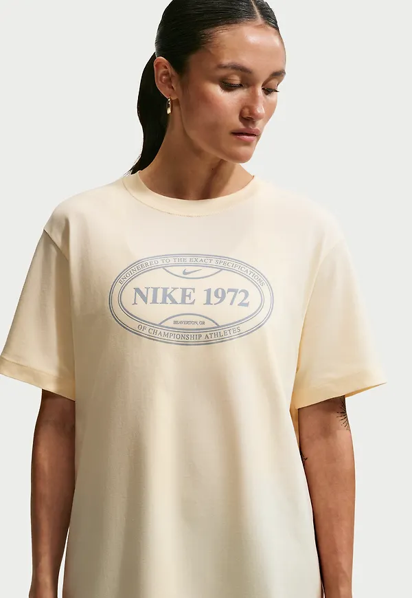 Nike Sportswear