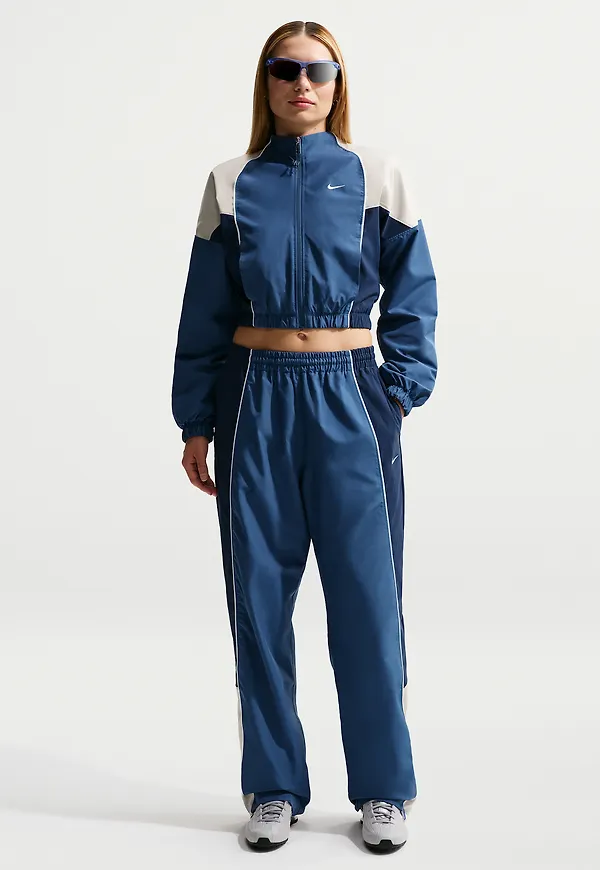 Nike Sportswear
