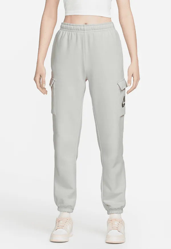 Nike Sportswear