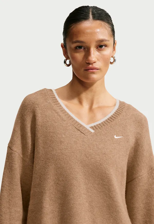 Nike Sportswear Chill Knit