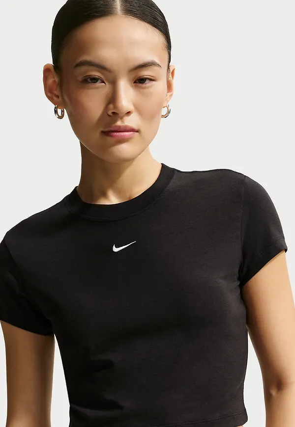Nike Sportswear Chill Knit