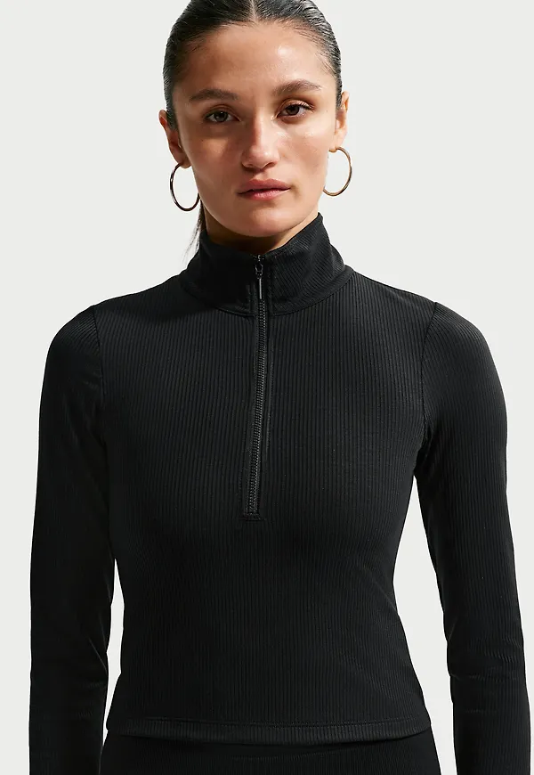 Nike Sportswear Chill Knit
