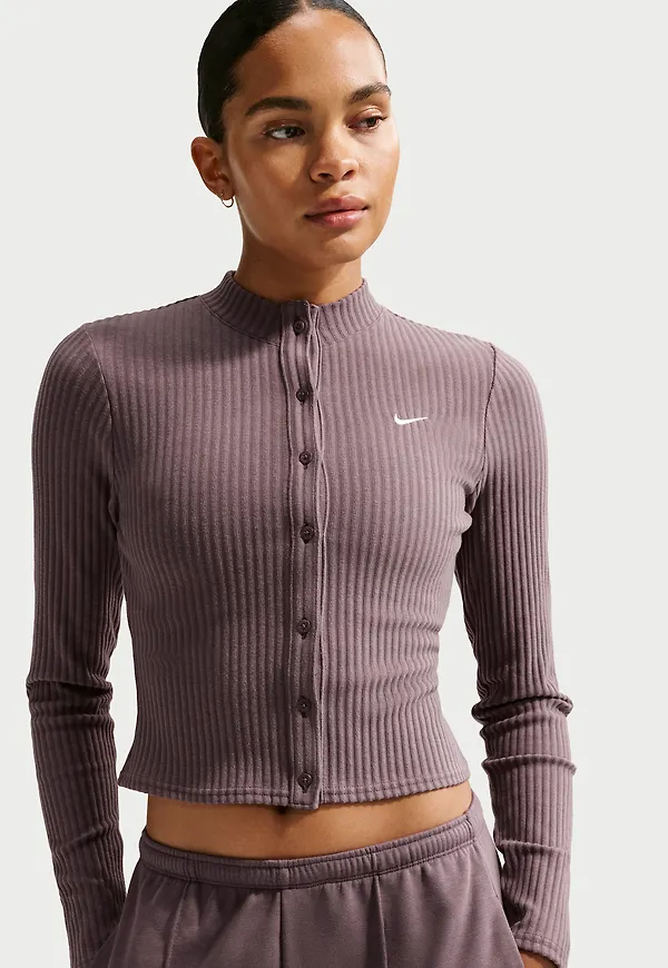 Nike Sportswear Chill Knit