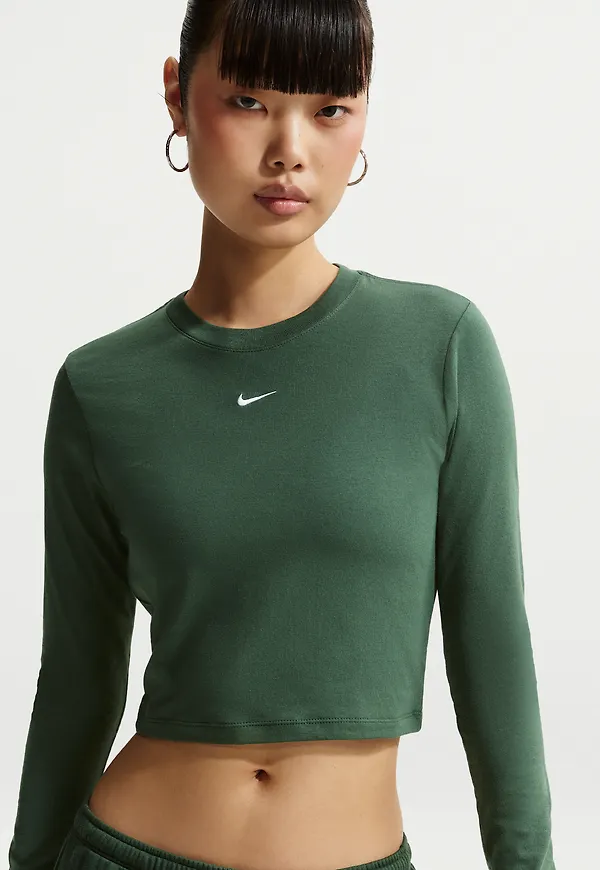Nike Sportswear Chill Knit