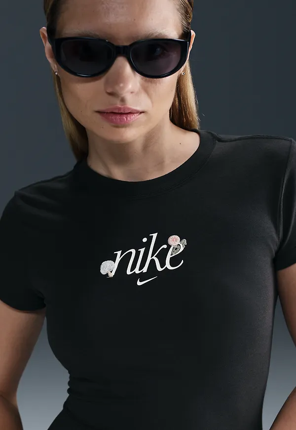 Nike Sportswear Chill Knit