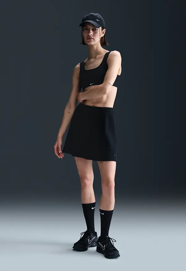 Nike Sportswear Chill Knit