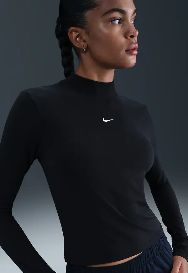 Nike Sportswear Chill Knit