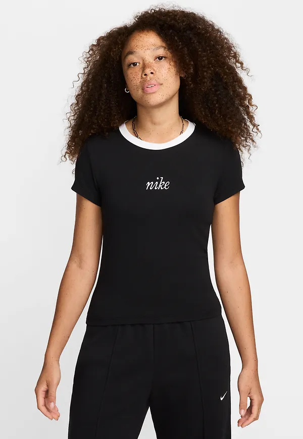 Nike Sportswear Chill Knit