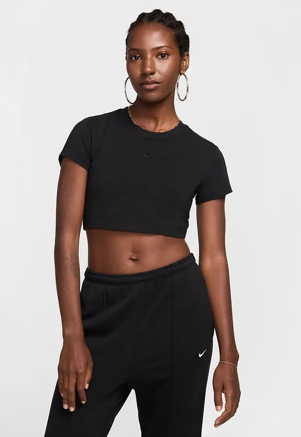 Nike Sportswear Chill Knit