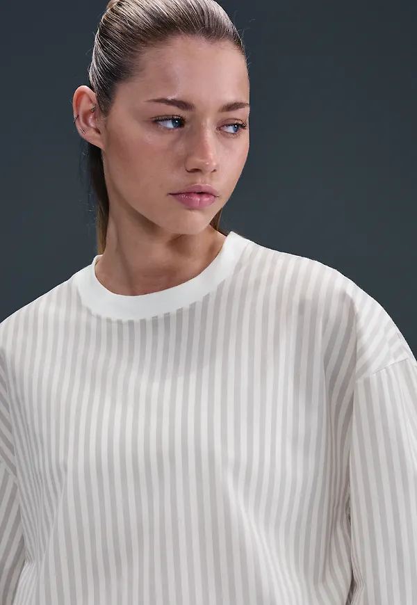 Nike Sportswear Chill Poplin