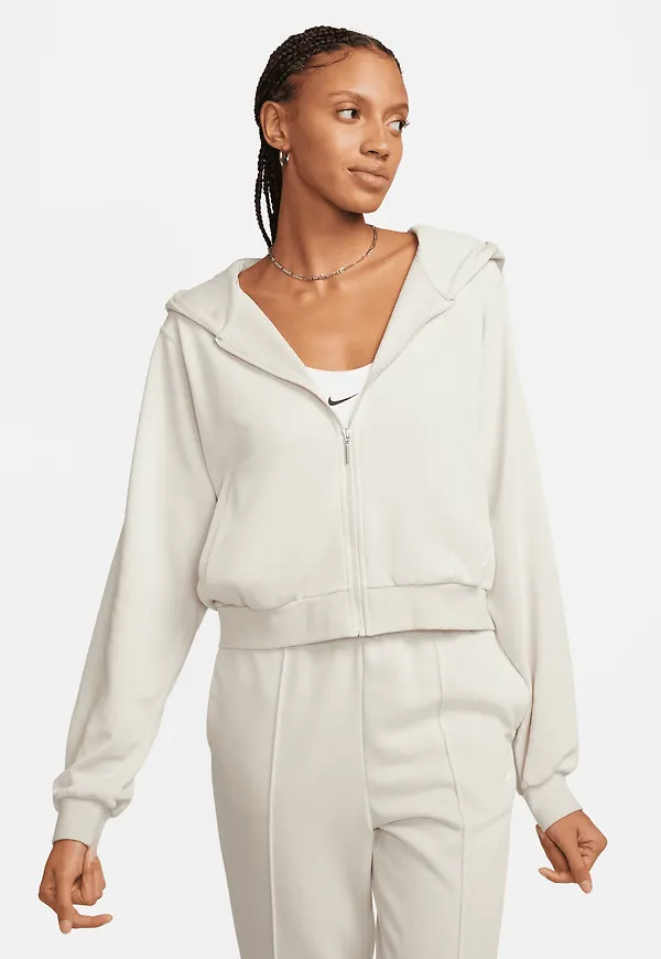 Nike Sportswear Chill Terry