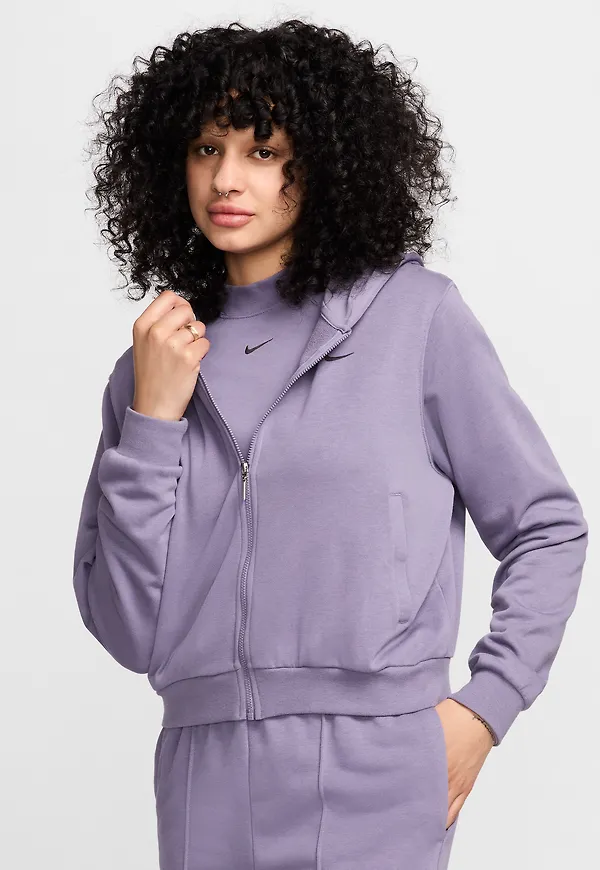 Nike Sportswear Chill Terry