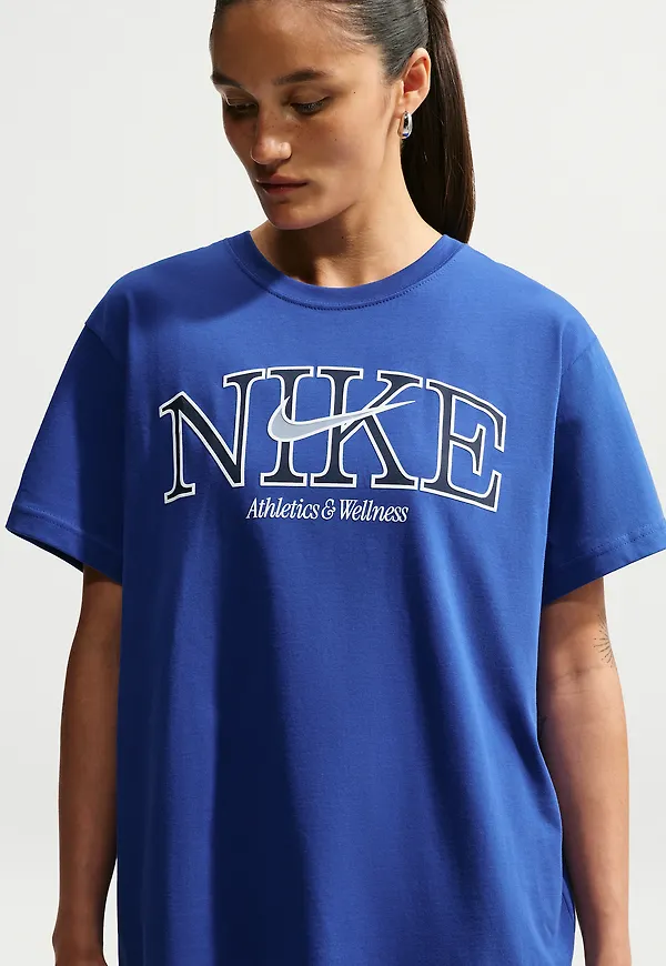 Nike Sportswear Classic