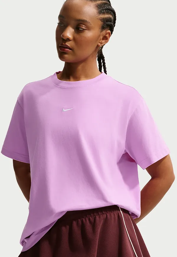 Nike Sportswear Classic