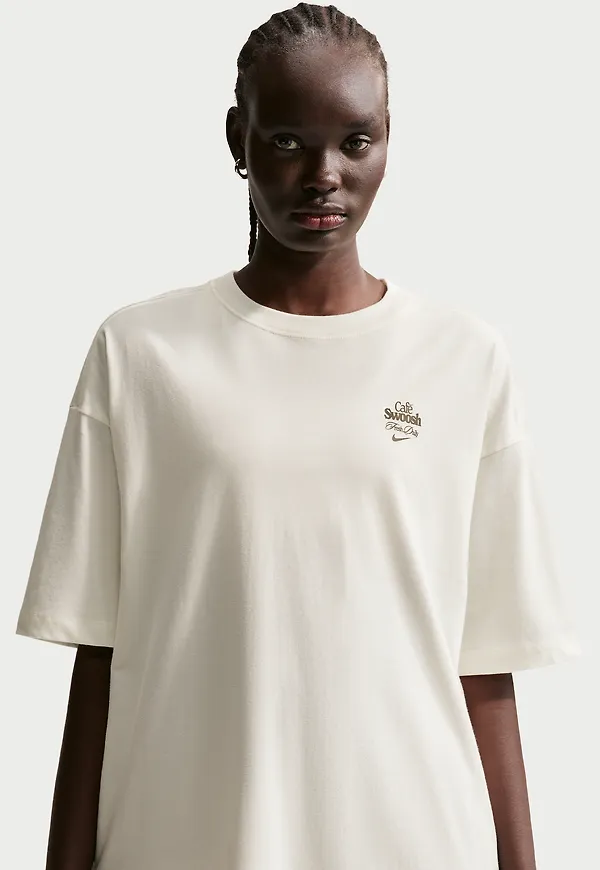 Nike Sportswear Classic