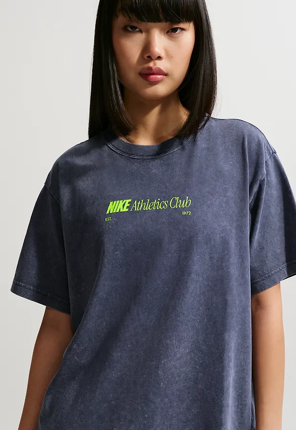 Nike Sportswear Classic