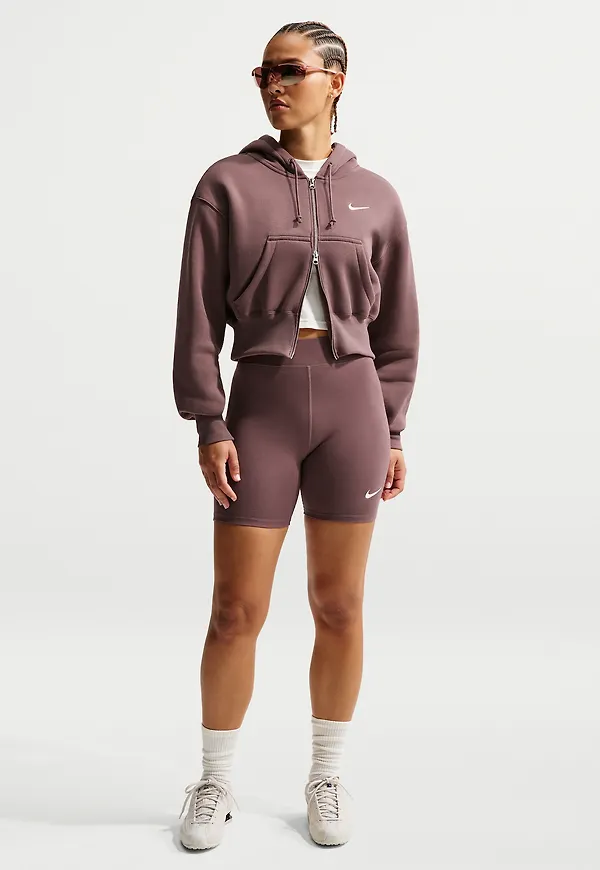 Nike Sportswear Classic