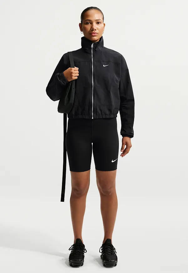 Nike Sportswear Classic
