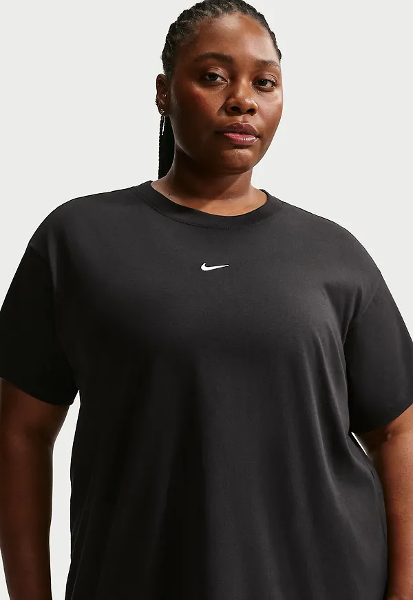 Nike Sportswear Classic