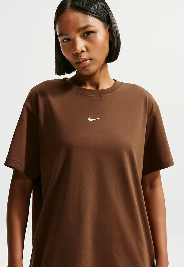 Nike Sportswear Classic