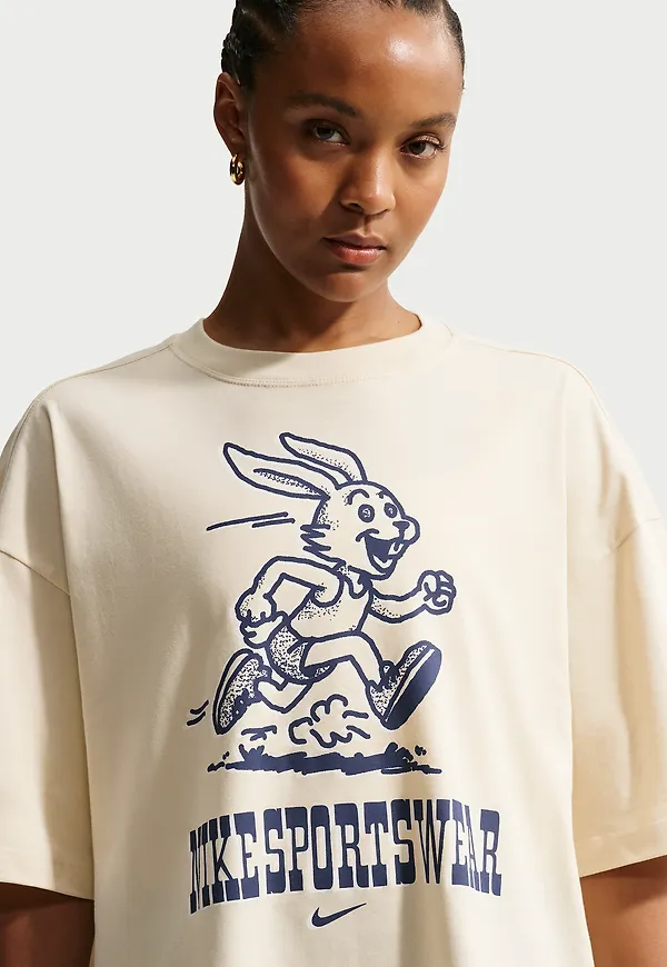 Nike Sportswear Classic