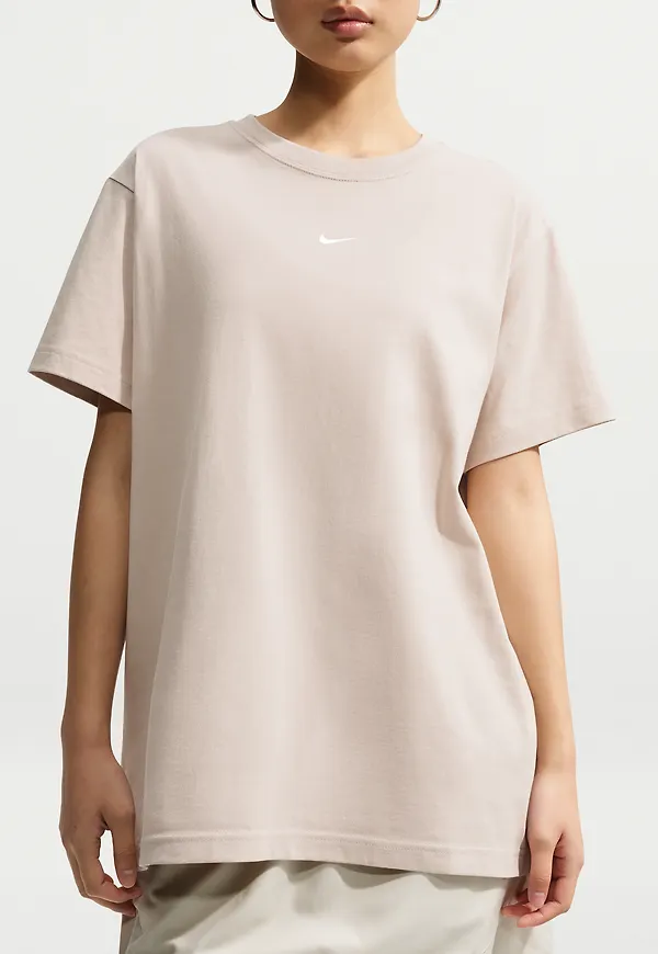 Nike Sportswear Classic