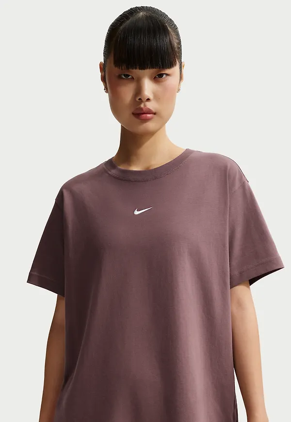 Nike Sportswear Classic
