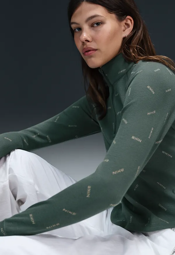 Nike Sportswear Collection