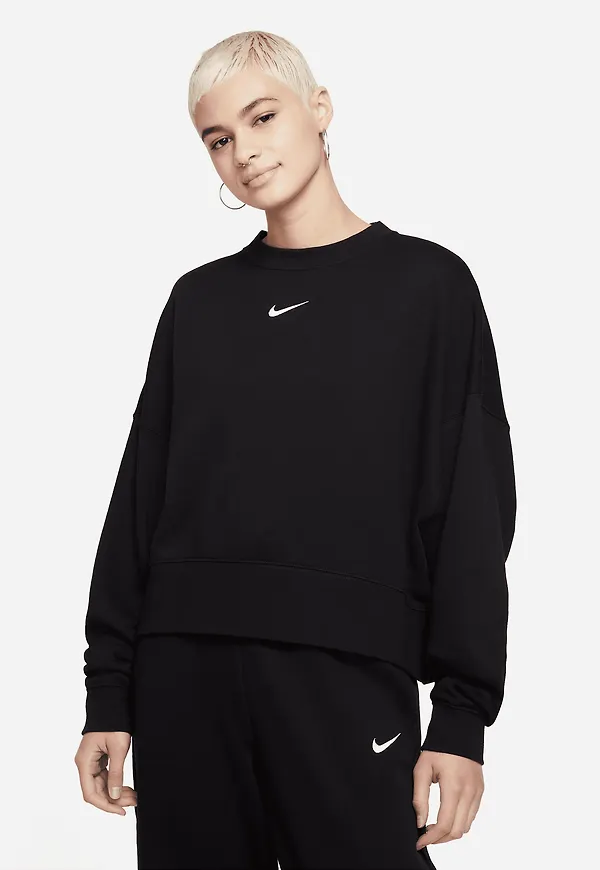 Nike Sportswear Collection Essentials