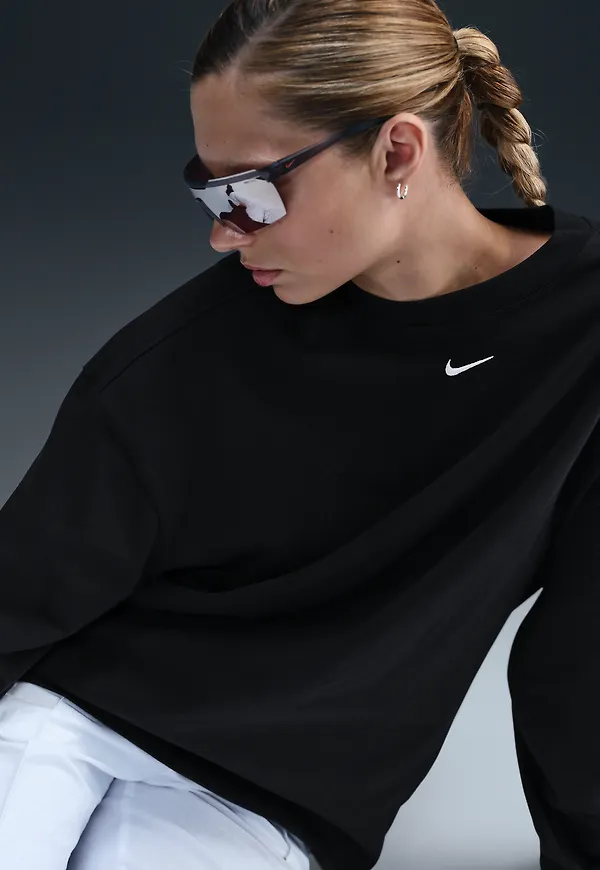 Nike Sportswear Essential