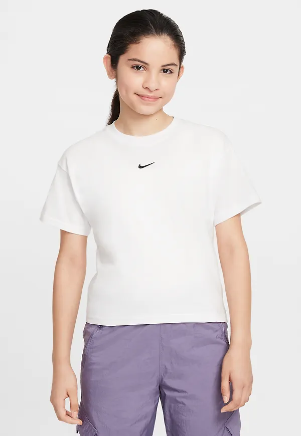 Nike Sportswear Essential