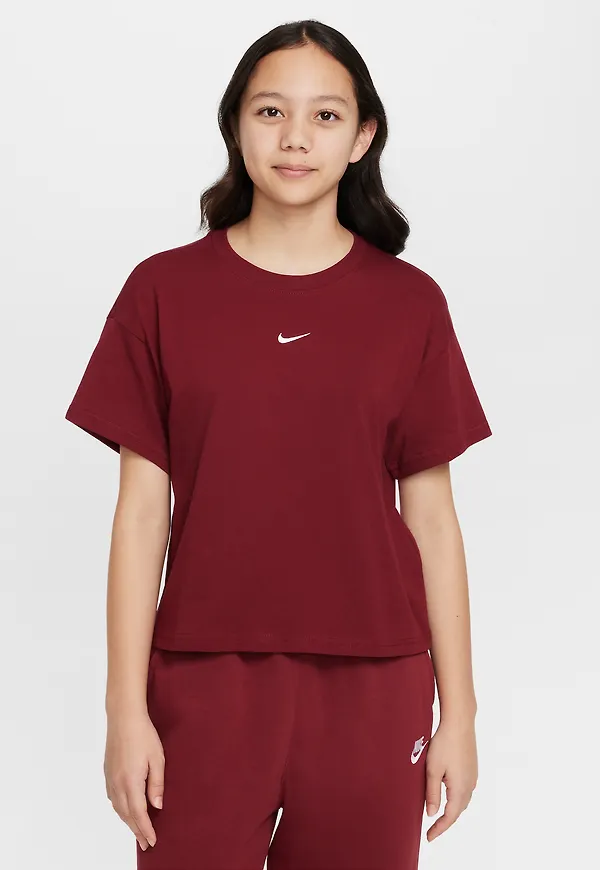 Nike Sportswear Essential