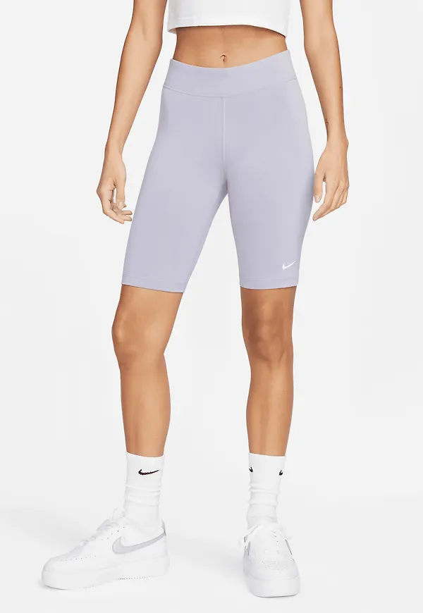 Nike Sportswear Essential