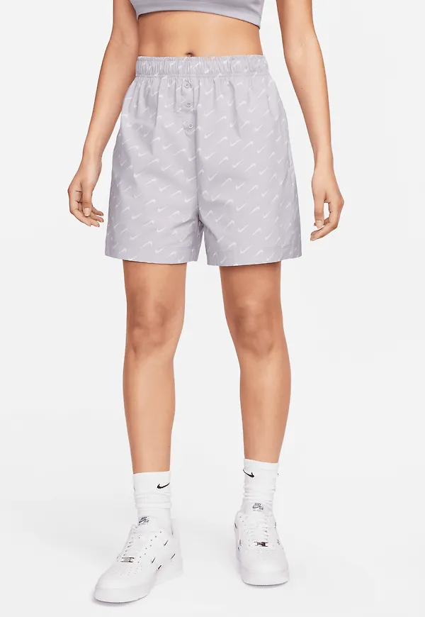 Nike Sportswear Everyday Modern