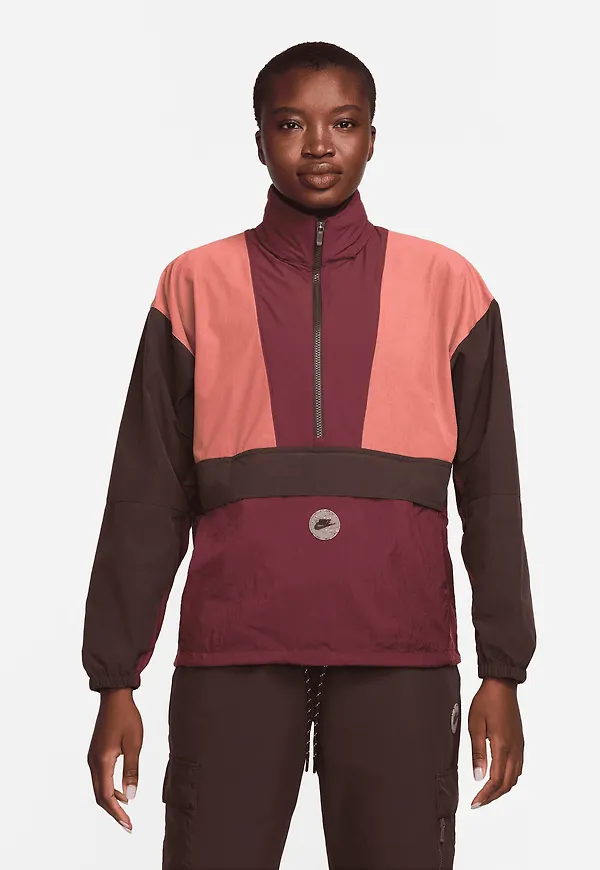 Nike Sportswear Revolution