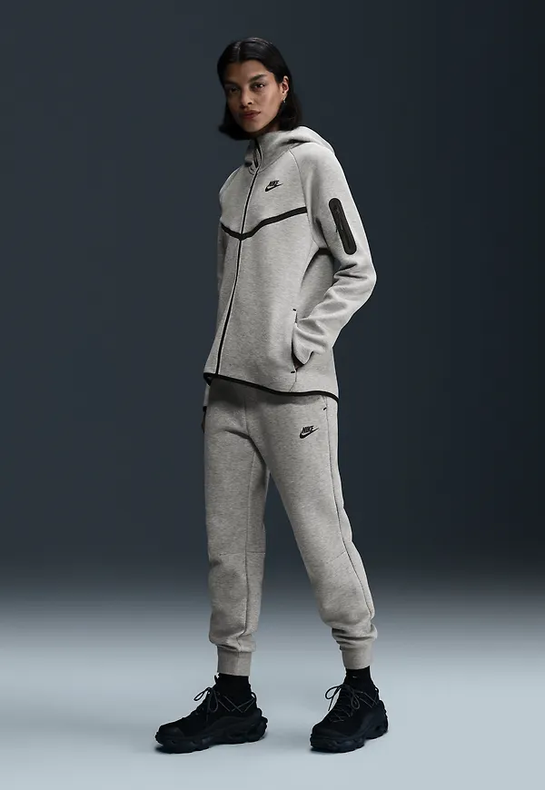 Nike Sportswear Tech Fleece